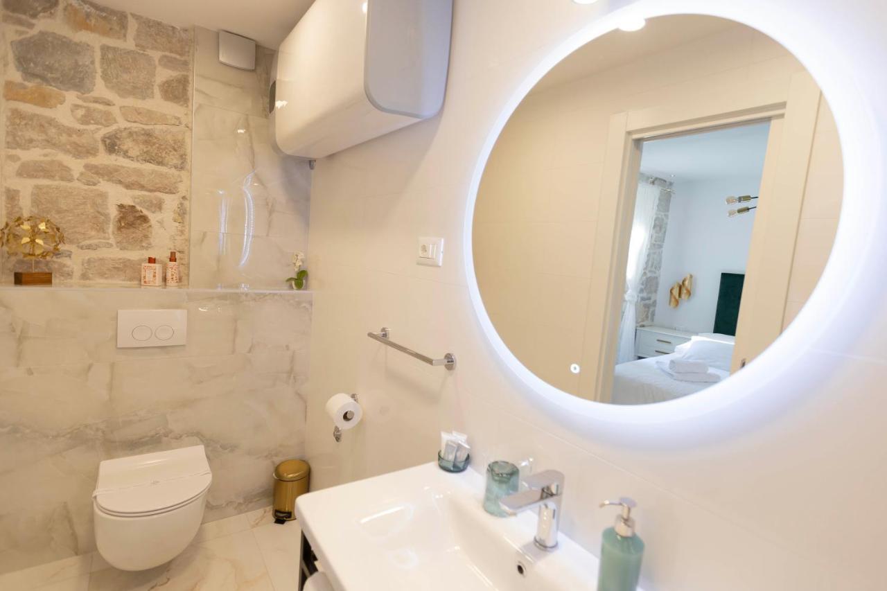 Guest House Paradise Σπλιτ Εξωτερικό φωτογραφία