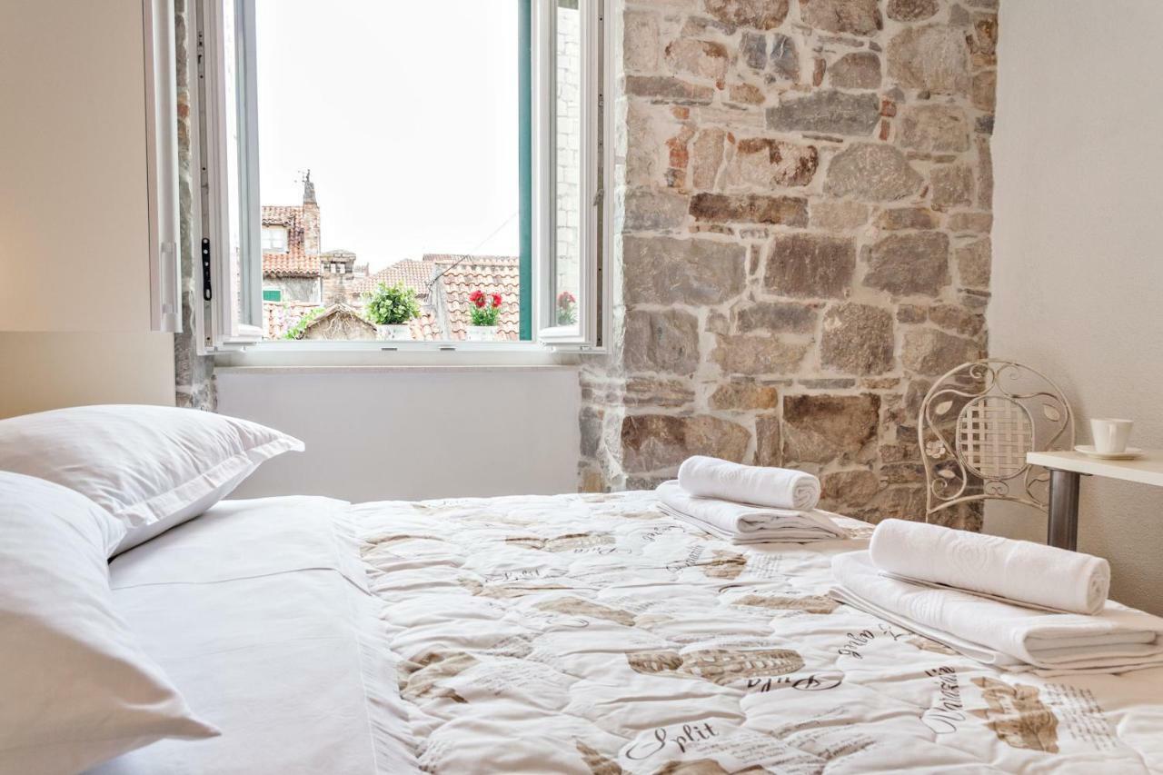 Guest House Paradise Σπλιτ Εξωτερικό φωτογραφία
