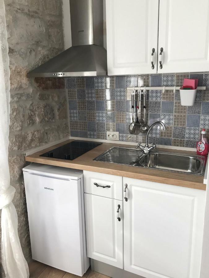 Guest House Paradise Σπλιτ Εξωτερικό φωτογραφία