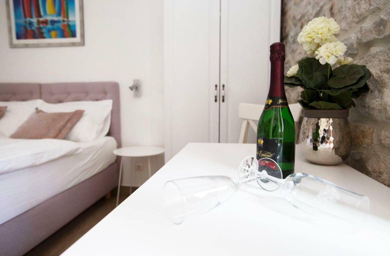 Guest House Paradise Σπλιτ Εξωτερικό φωτογραφία
